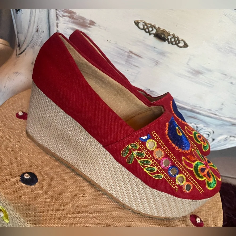 Guess Red Embroidered Platform Espadrilles